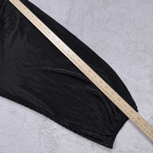 Lane Bryant Black Pleated V-Neck Peplum Tunic Top Plus Size 38/40 Dark Coquette - Picture 14 of 16